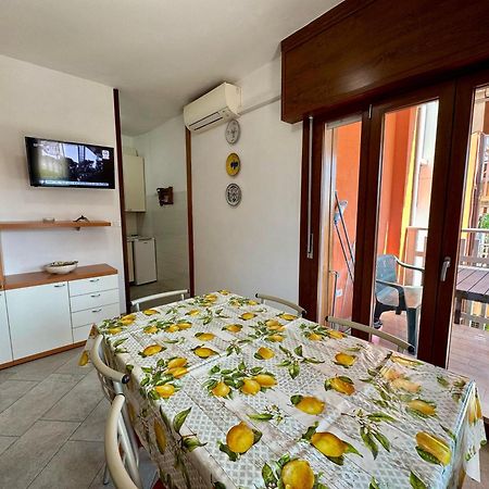 Easy Apartments Peschiera Peschiera del Garda Exterior foto