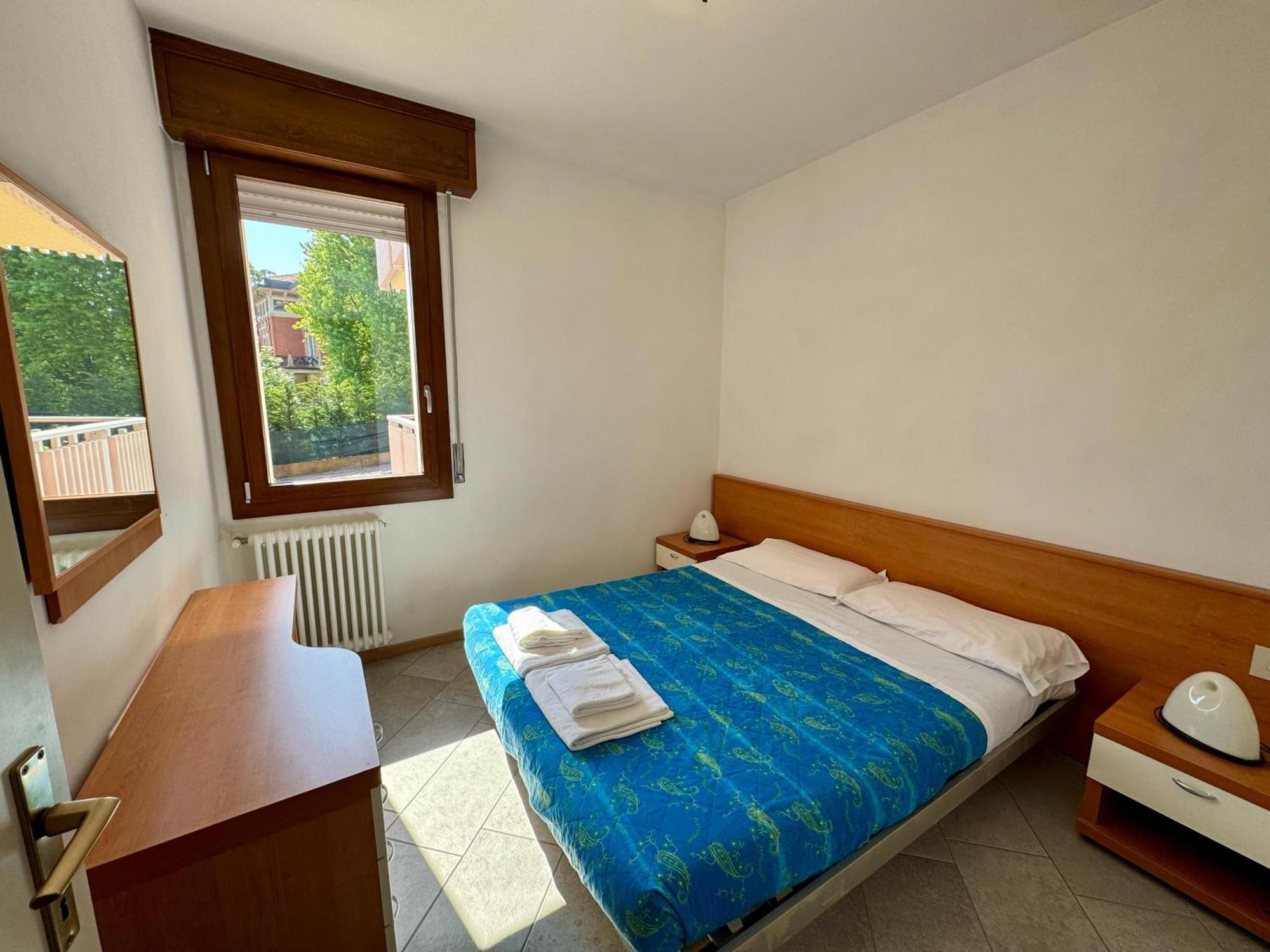 Easy Apartments Peschiera Peschiera del Garda Exterior foto